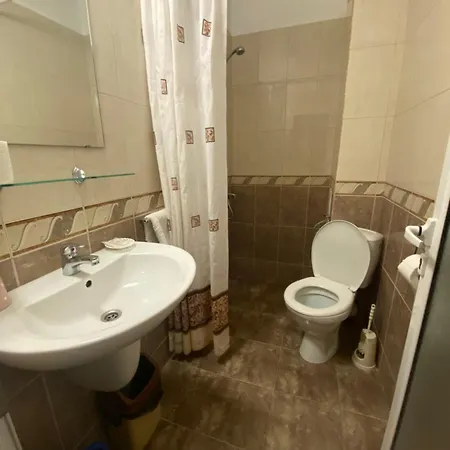 Къща за гости Art Orchidea 3*